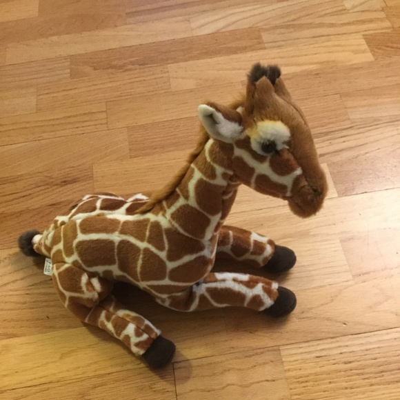 fao schwarz giraffe stuffed animal